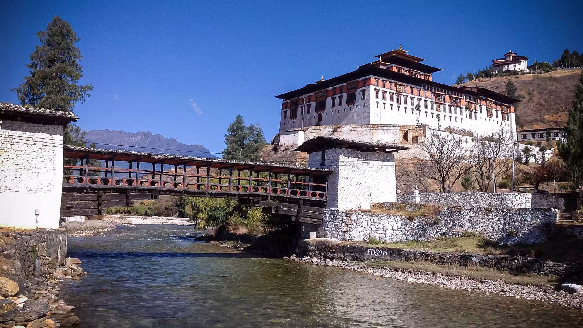 Rinpung Dzong traditional Bhutanese architecture in Bhutan Tour