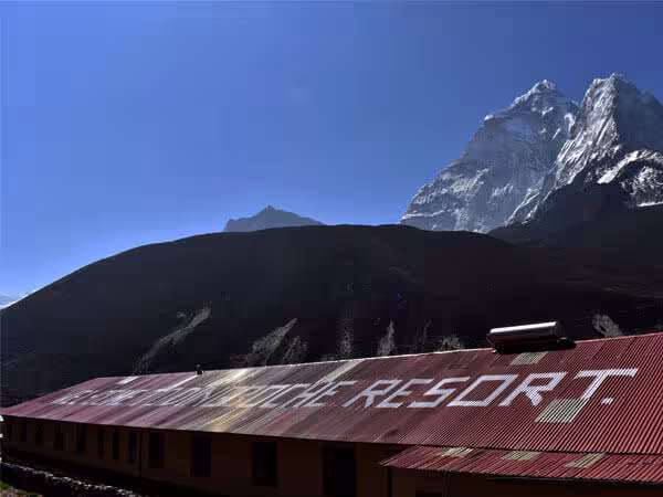 Dingboche Resort