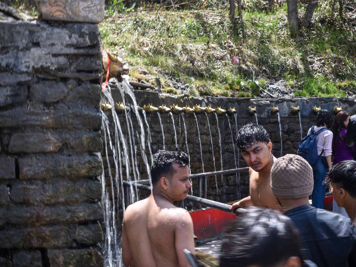 Pilgrim's at 108 water spout to take bathe in Muktinath 