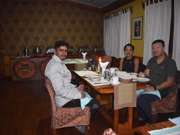 Guest Enjoying Meals In Debuche