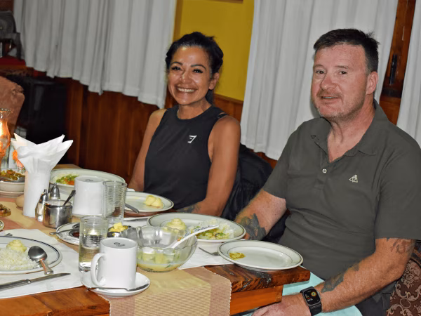 Sublime Trails Clients Eating Food On The Way To Ebc Short Trek 1