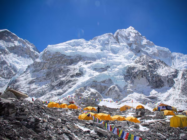 Everest Base Camp Overnight Tents