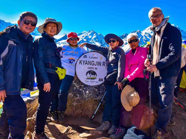 Kyangjin Ri Photo Langtang Valley Trek